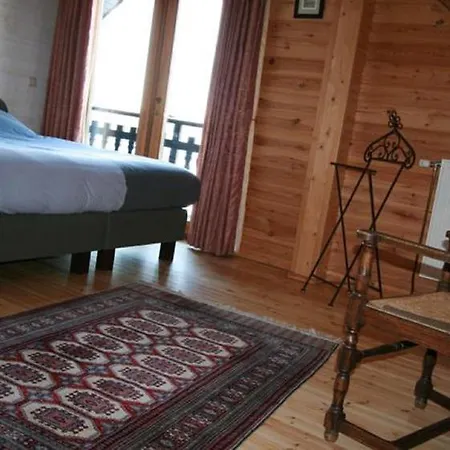 Briscol Manor Bed & Breakfast *